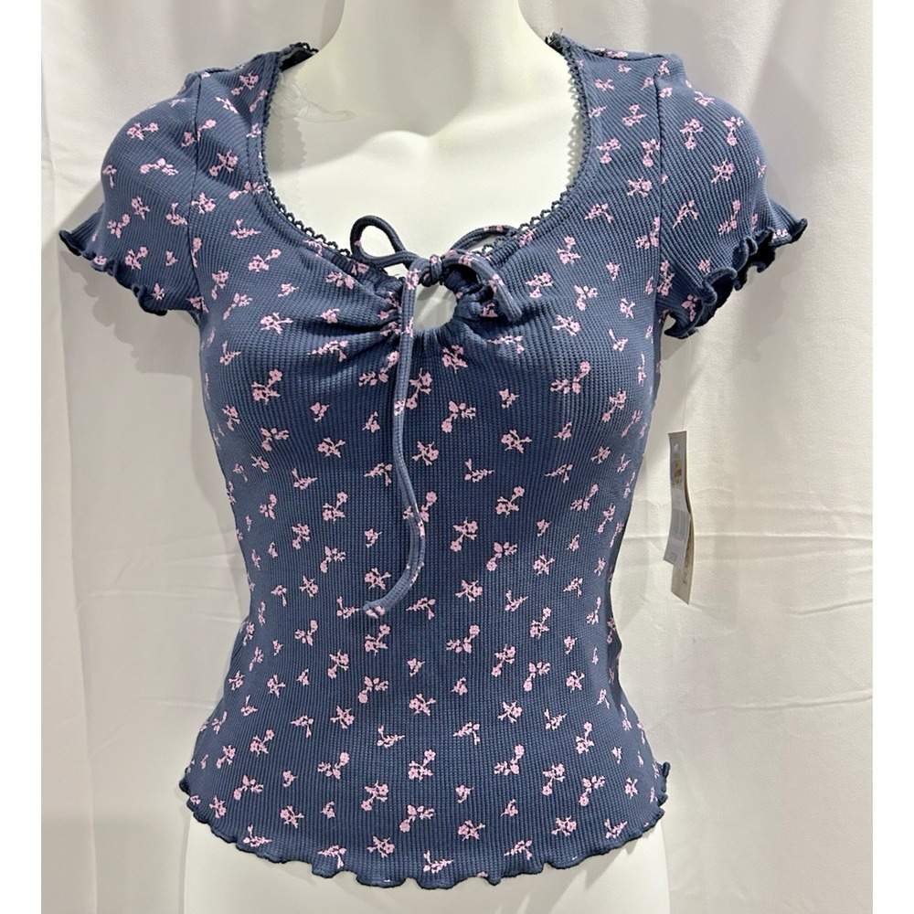 Y2K Top Size XS Baby Tee Micro Floral Ribbed Dainty Ditsy Cottage Keyhole Cutout